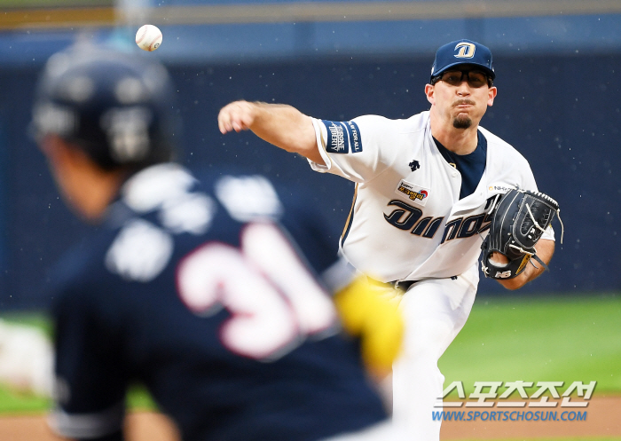 '151km 9K 대박 조짐' KBO 최고타자 양의지도 깜짝 놀란 구위,…