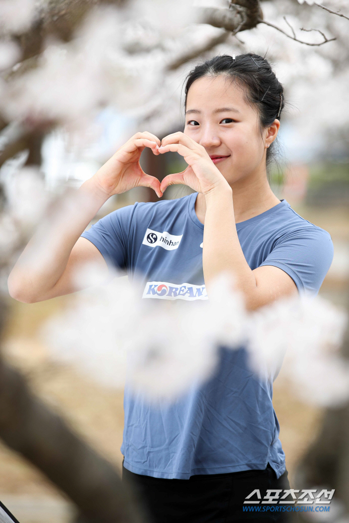 "톱10까지 1계단!" '판타스틱베이비'신유빈 세계11위 '또 커리어하이…