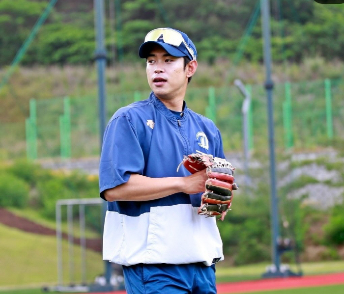 대졸→육성선수→방출→재입단…"후회없이 하자" 퓨처스 남부 '타율 1위'의…