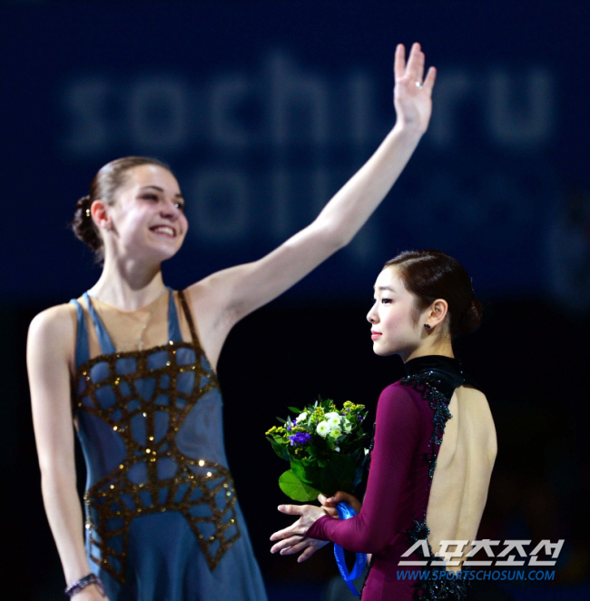 '자기가 도핑 양성 이야기 해놓고' 김연아 金 뻬앗은 소트니코바 "누구도…