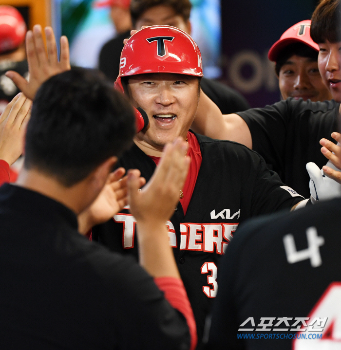 440만 관중이 지켜본 전반기…신기록·대기록·진기록 쏟아졌다