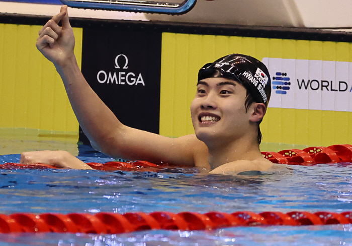 '한국 수영 최초!' 황선우·이호준, 세계선수권 자유형 200m 동반 결…