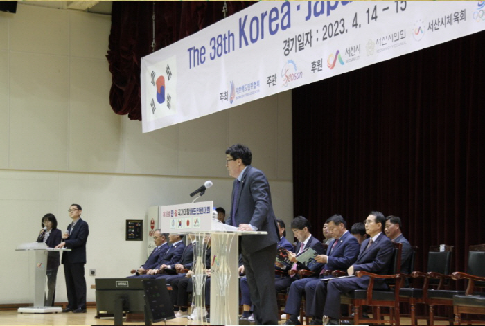 '심판 부정채용 의혹까지…' 배드민턴협회 '막장급 부실행정'…윤리센터-대…