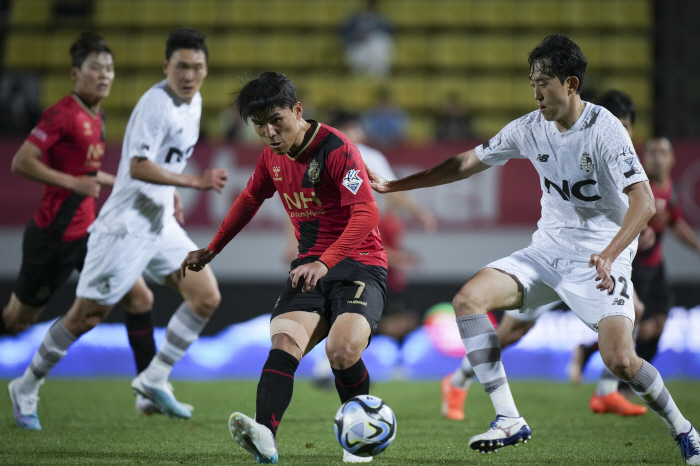 '4경기 무승' 경남FC, 서울이랜드 원정 승리 통해 분위기 전환