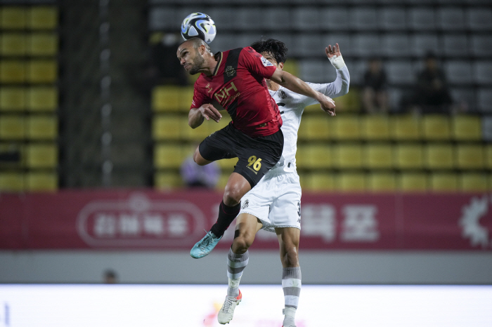 '4경기 무승' 경남FC, 서울이랜드 원정 승리 통해 분위기 전환