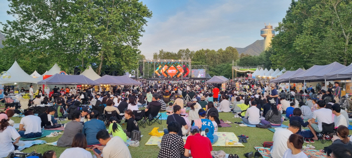 <경륜> 국내 최대 규모 도심형 피크닉 '바비큐비어 페스티벌' 광명스피돔…