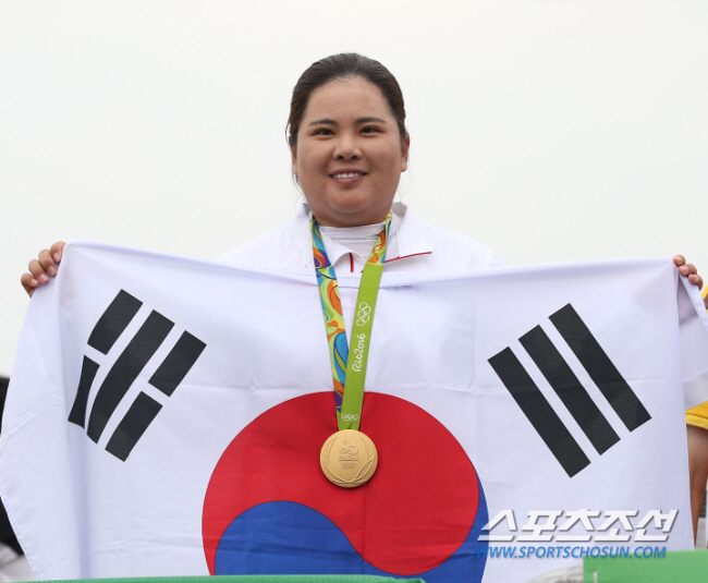 '레전드 대전' 김연경-박인비-이대훈-진종오, IOC 선수위원 한국 대표…