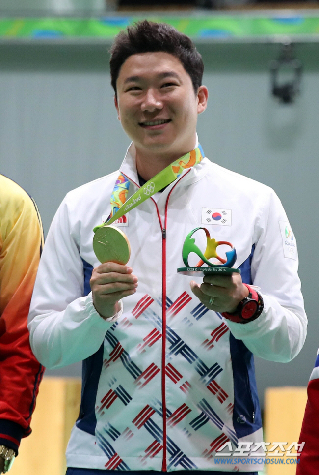 '레전드 대전' 김연경-박인비-이대훈-진종오, IOC 선수위원 한국 대표…