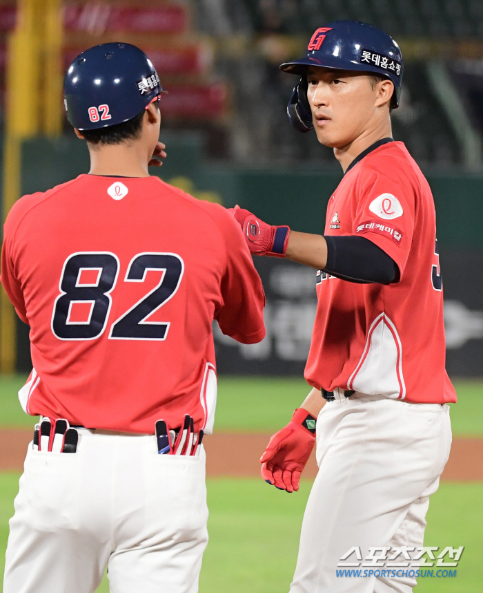 반즈시 이긴다! '노진혁 3타점 싹쓸이→반즈 7이닝 호투' 부산 달군 롯…