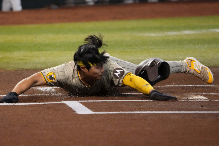 "김하성, 아직 톱 아니야" WAR 야수 1위 또 외면받다니, MLB 올…