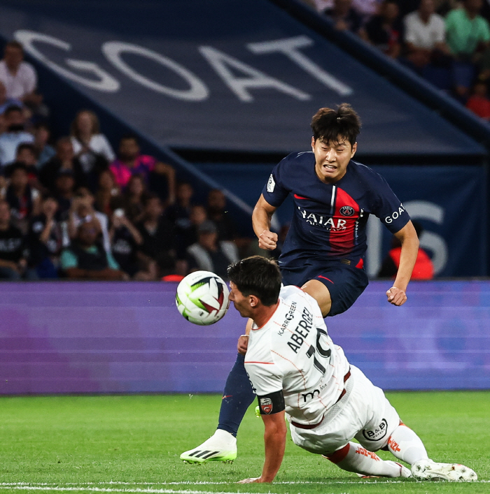 "헤이 강인, 플메 되지?" PSG 큰 그림, NO.10으로 키운다