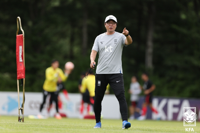 [오피셜]'정상빈-이현주-권혁규 포함' 황선홍호, U-23 아시안컵 예선…