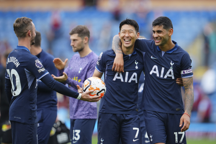 '해트트릭' 손흥민, 'BBC-EPL' 이주의 팀 선정→파워랭킹 1위까지…