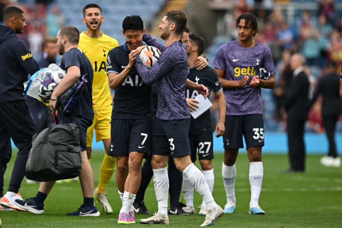 '해트트릭' 손흥민, 'BBC-EPL' 이주의 팀 선정→파워랭킹 1위까지…