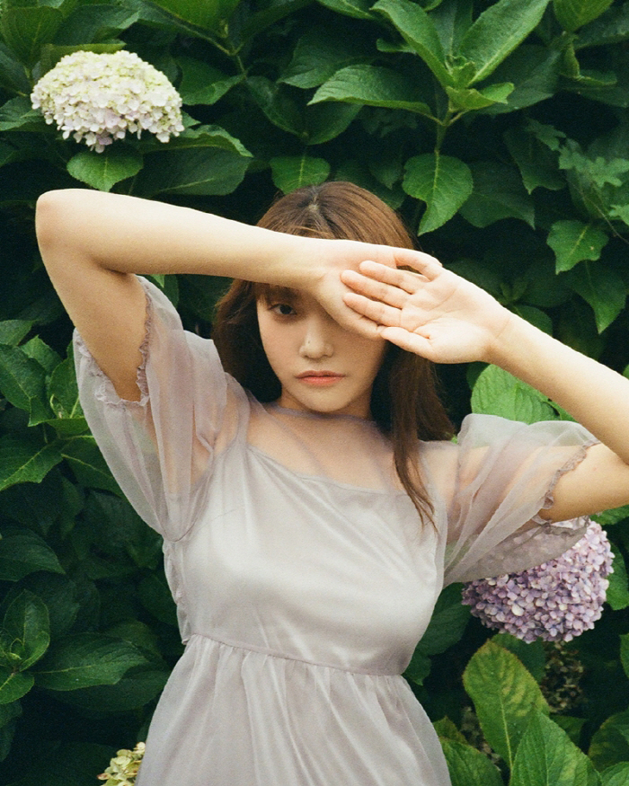 [인터뷰②]이진아 "이효리 피처링, 생각만 했는데…댓글 달려 운명인가?"