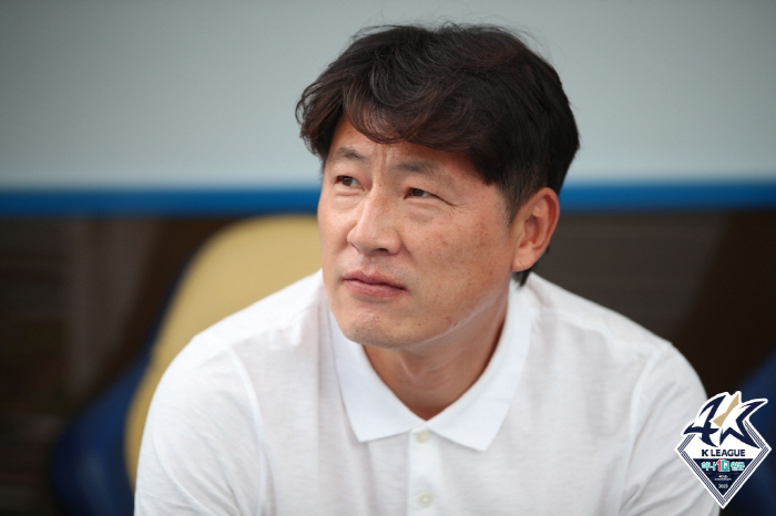 [K리그2 현장코멘트] 박동혁 충남아산 감독 "이런 경기, 내 축구인생 …