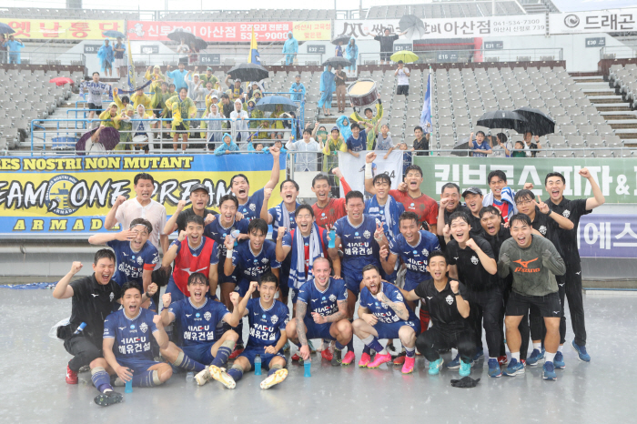 [K리그2 현장코멘트] 박동혁 충남아산 감독 "이런 경기, 내 축구인생 …