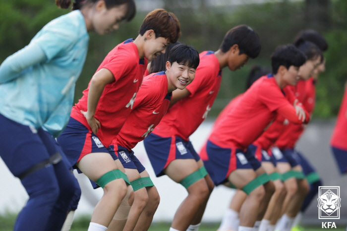 [항저우스토리]'국대 17년차' 메시의 길 걷는 지메시 지소연, 韓 최초…