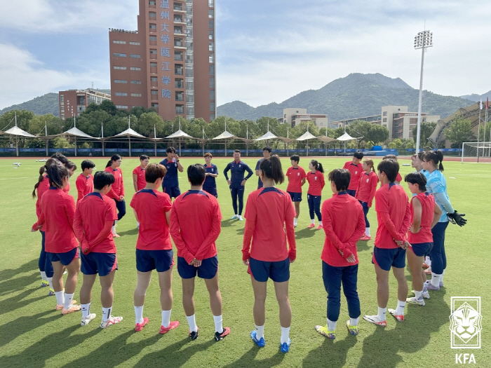 [항저우스토리]'국대 17년차' 메시의 길 걷는 지메시 지소연, 韓 최초…