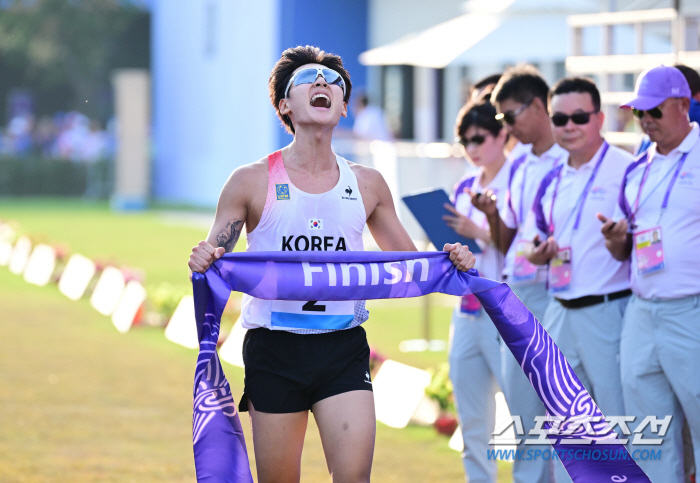 '금빛 역전' 전웅태, 근대5종 2관왕 등극! 한국 선수단 최초 2관왕