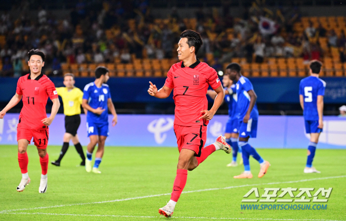 '이강인 첫 출전+35분' 한국, '이한범-백승호-고영준 연속골' 바레인…