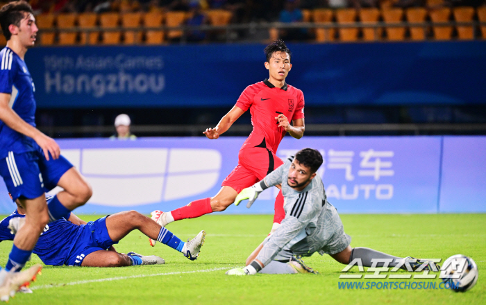 '이강인 첫 출전+35분' 한국, '이한범-백승호-고영준 연속골' 바레인…