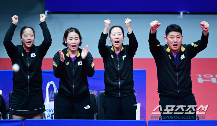 [항저우ON]신유빈 앞세운 女탁구 2연속 동메달, 4강서 일본에 1대3 …