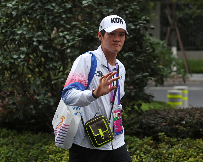 [항저우ON]충격! '한국 남자 테니스 간판' 권순우 세계 636위에게 …