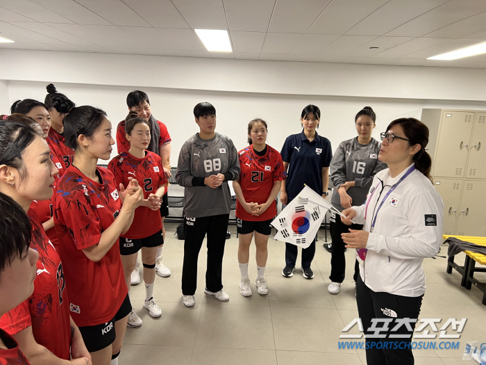 '항저우 간 레전드'장미란 차관"권순우 비매너행위 유감...팀코리아,페어…