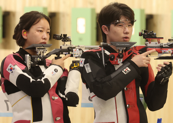 [항저우ON]대역전극+3차례 동점…사격 10m 공기소총 '꿀잼', 박하준…