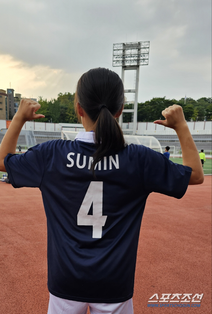 "축구 넘좋아♥" 이화여고X전농중 '서울대표' 여축스포츠클럽이 쏘아올린 …