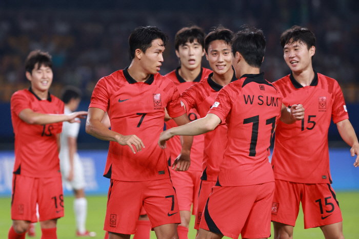 [진화 전반분석]"9-0→4-0→3-0→?" 황선홍호, 이강인 '명품 크…