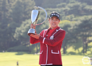 14년만에 KLPGA 투어 첫승 박주영 