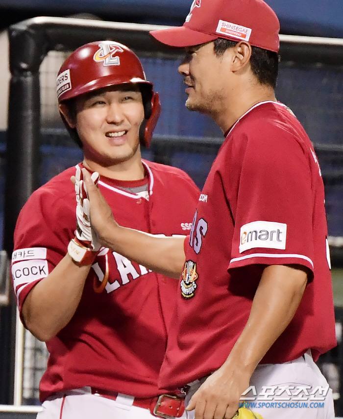 '점입가경' 3위 쟁탈전...오태곤 vs 박세혁, 멀티홈런 공방→SSG …