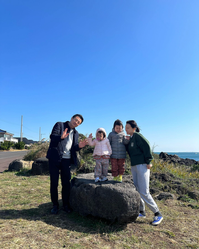 이지혜, ♥문재완+두 딸과 제주살이 "만성피로가 쌓여있네"