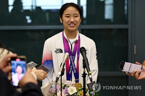 안세영, BWF 올해의 여자선수 후보…서승재는 2개 부문 지명