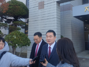 '선거법 위반 혐의' 박종우 거제시장 1심 당선무효형 선고