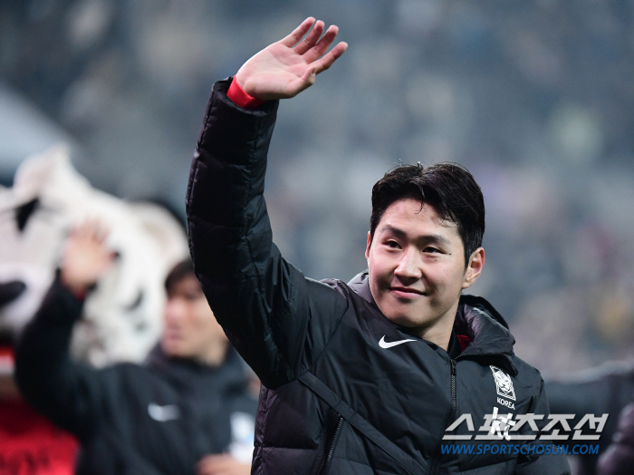 "LEE 1월에 없잖아!" 불 떨어진 PSG '핵심은 미드필더' 겨울 이…