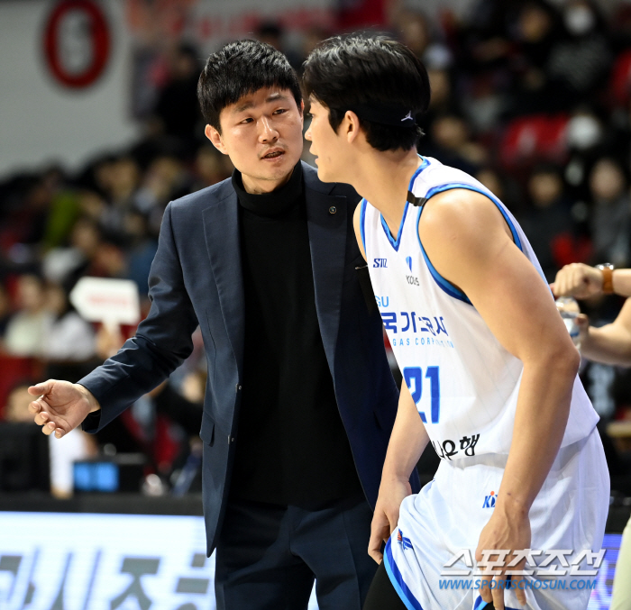 '니콜슨 더블더블→돌아온 김낙현' 한국가스공사, 정관장 잡고 2연승 '천…