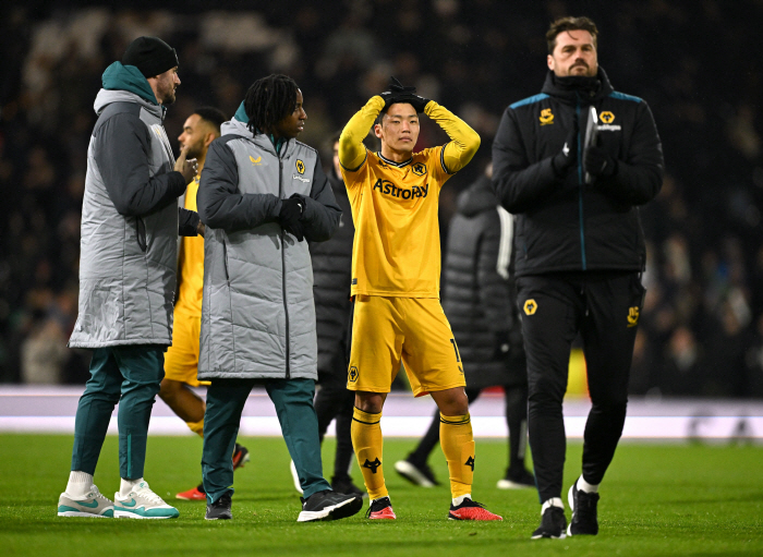 "큰 찬스를 날렸다"→평점 '최하위권' 황희찬, 재계약 축포는 다음 기회…