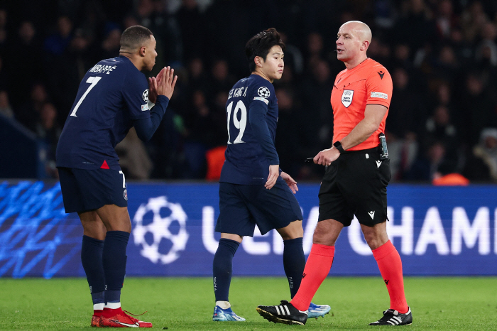 "음바페? 이미 세계 최고의 팀에서 뛰잖아" PSG 회장, 자신감 폭발.…