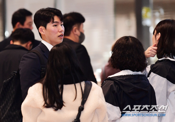 "개인보다 팀이 우선. 이해시키겠다." 내야 전문가 홍원기가 선택한 김혜…