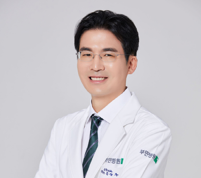 서울부민병원 은상수센터장, 척추내시경 수술 비교사례 발표