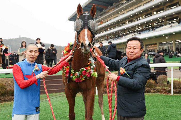 [경마]빅스고, 2024년 대상경주의 시작 '세계일보배 '포문을 열다!