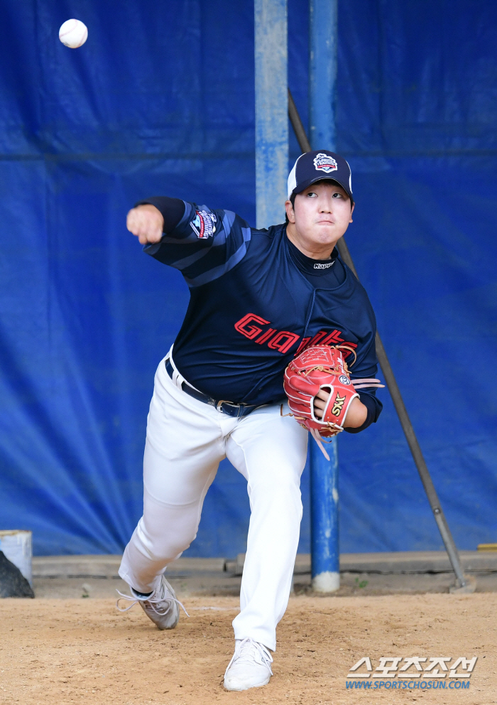 '최이준+고승민 투타 MVP→서동욱 기량발전상' 롯데, 스프링캠프 일정 …