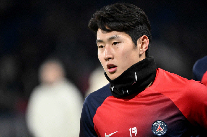 'PSG 첫 시즌' 이강인, 트로피 운 대박났네...최소 더블, 내친김에…