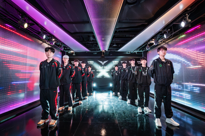 마지막까지 피말리는 LCK, 2위와 6위 싸움이 하이라이트