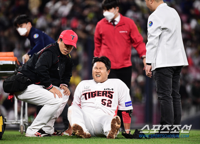 감 좋았는데...KIA 황대인, 롯데전 주루 중 부상 '병원 후송'[광주…