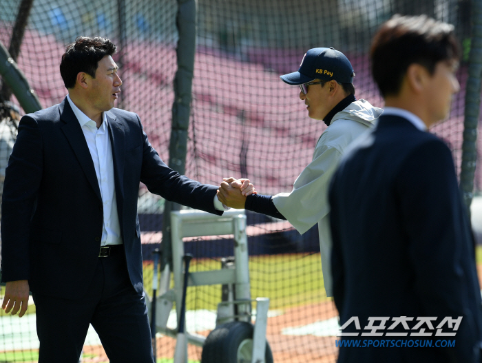 이승엽·서재응·니퍼트·윤석민·심수창·민병헌까지 '잠실구장에서 뭉친 KBO…