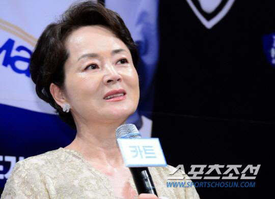 "그리운 국민엄마" 故김영애, 오늘(9일) 7주기…췌장암도 못 막은 연기…
